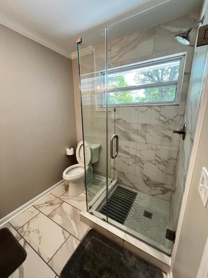 Atlanta Unit 2 Room 2 - Peaceful Weekend Getaway Private Bedroom & Bathroom Eksteriør billede